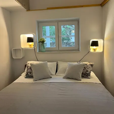 House Roza With 2 Apartment Trogir