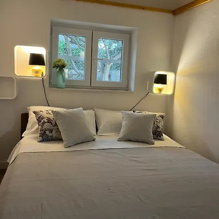 House Roza With 2 Apartment Trogir